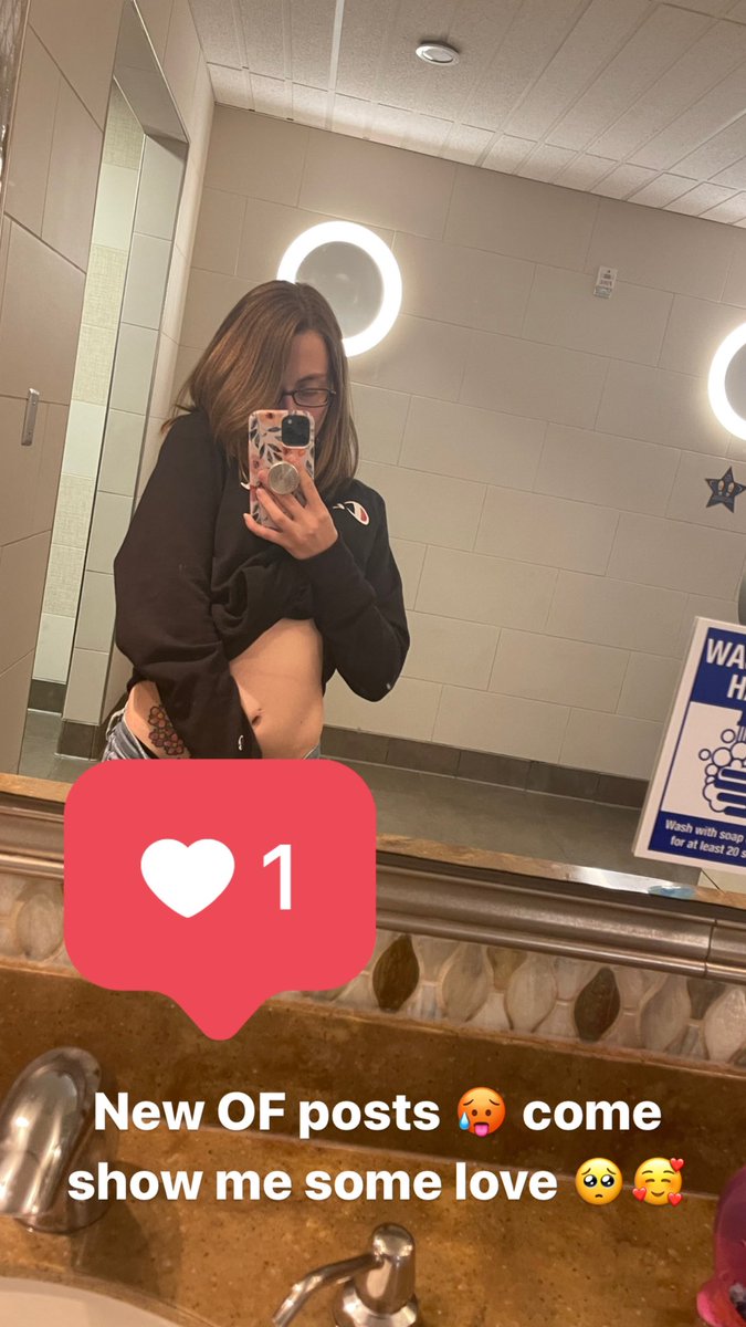 cyancheyenne's tweet photo. Finally put some new content up on OF, come see why I’m in the top 8% 🥵🤪🥺 #onlyfans #onlyfansgirl #onlyfansgirls #of #OnlyOneOf #onlyfans_adult #onlyfansfreepage #onlyfans_adult #onlyfansfreepage #onlyfanspetite https://t.co/VOnQ1732PI