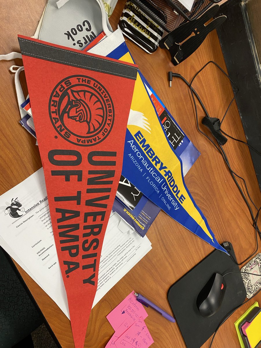 cynthiacook09's tweet photo. Thank You to @FSUAdmissions @UofTampa &amp; @EmbryRiddle  for sending me some college swag to help my #AVID students prepare for their futures. #WWHSisAVID @wwhshornets @WWHS_AP @ReadingWwhs @DSP_Admin https://t.co/XcYXB8nHx5