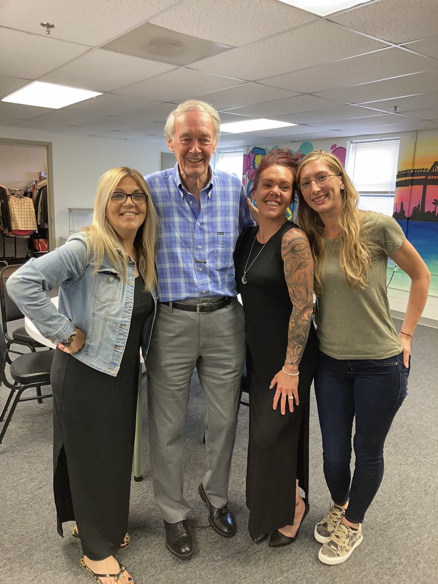 Ed Markey tweet media