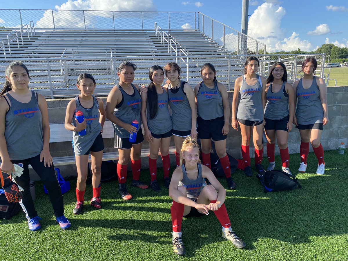 Great final summer scrimmage for the girls. They fall in a close one to the Lady Quistors of Olive Branch. Final 
OB- 3 
BHS-2