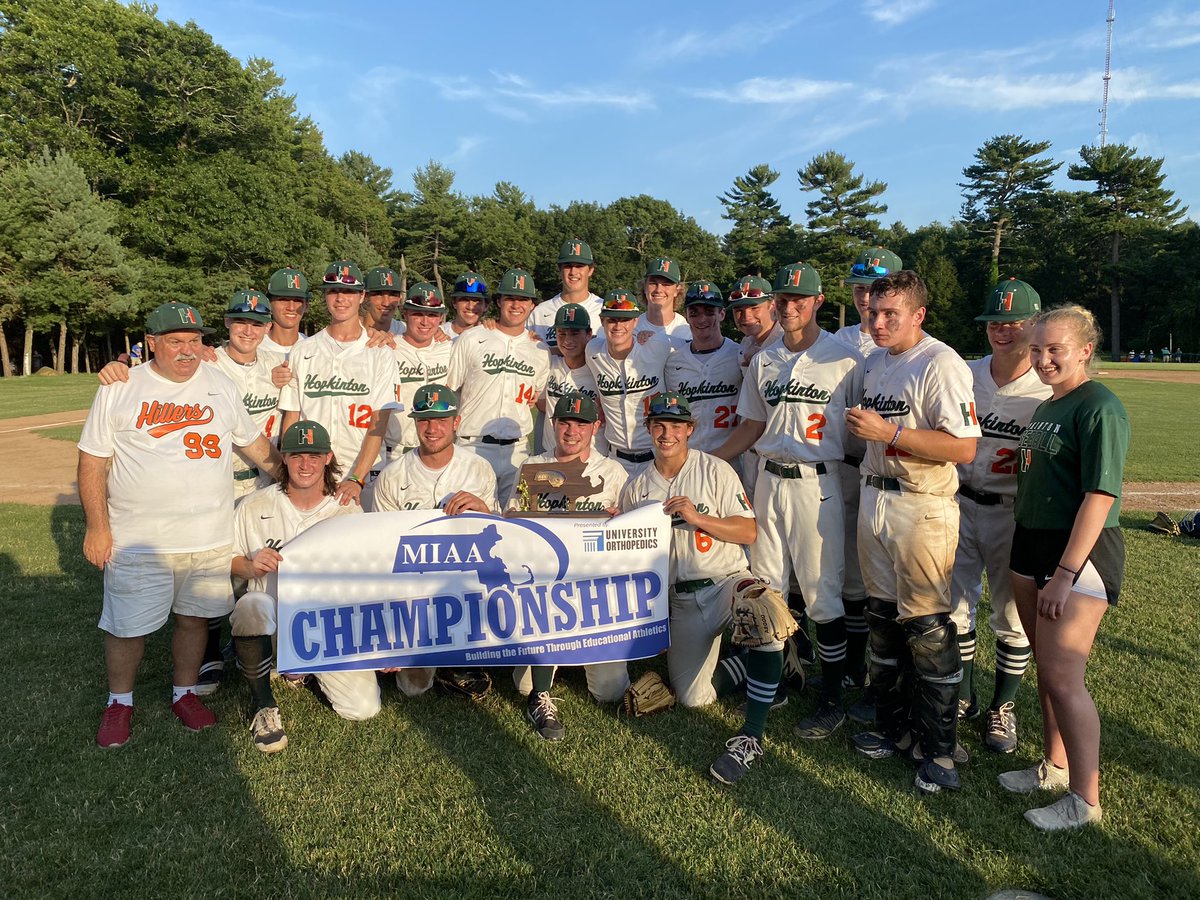 Congratulations to your D2S Baseball Champions!! Josh Fischer was an absolute stud on the mound going the distance in the W, Cam Jerrett (2 hits) and Conor Kelly with the RBIs for the Hillers &amp; Cam Mulvaney with two big hits in the victory!! #gohillers