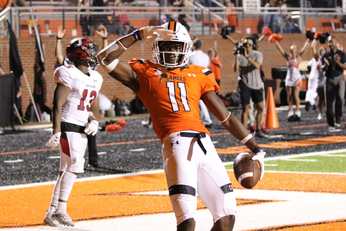 GoCamelsFB's tweet photo. When you can see the 2⃣0⃣2⃣1⃣ season coming 😎

🎟 https://t.co/15kSFxgwfx | #RollHumps 🐪🏈 https://t.co/6d8a3x1Ut7