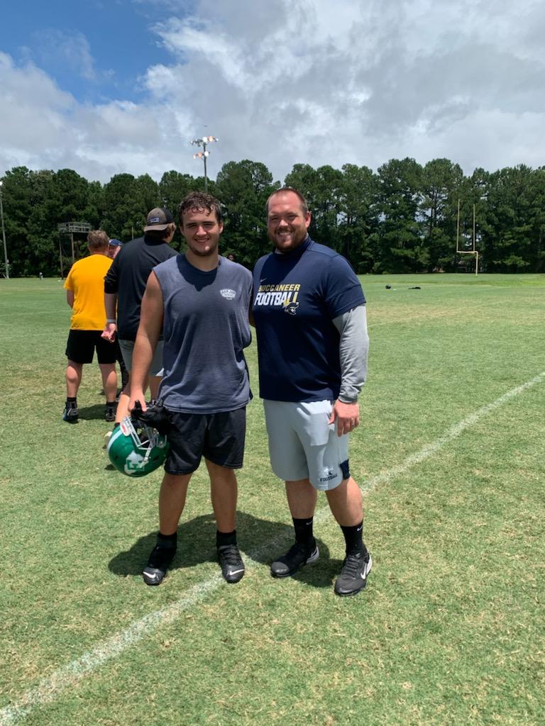 GabrielHillesh2's tweet photo. Great camp at Charleston Southern today. Had an amazing time learning and competing. Thank you to all the coaches. @autrydenson @CoachCoeling @klaykoester @ArmandoAllenJr @CoachColey35 @coach_jdurrah @CoachRuff_ @bigI_ray https://t.co/xTuRaYflOR