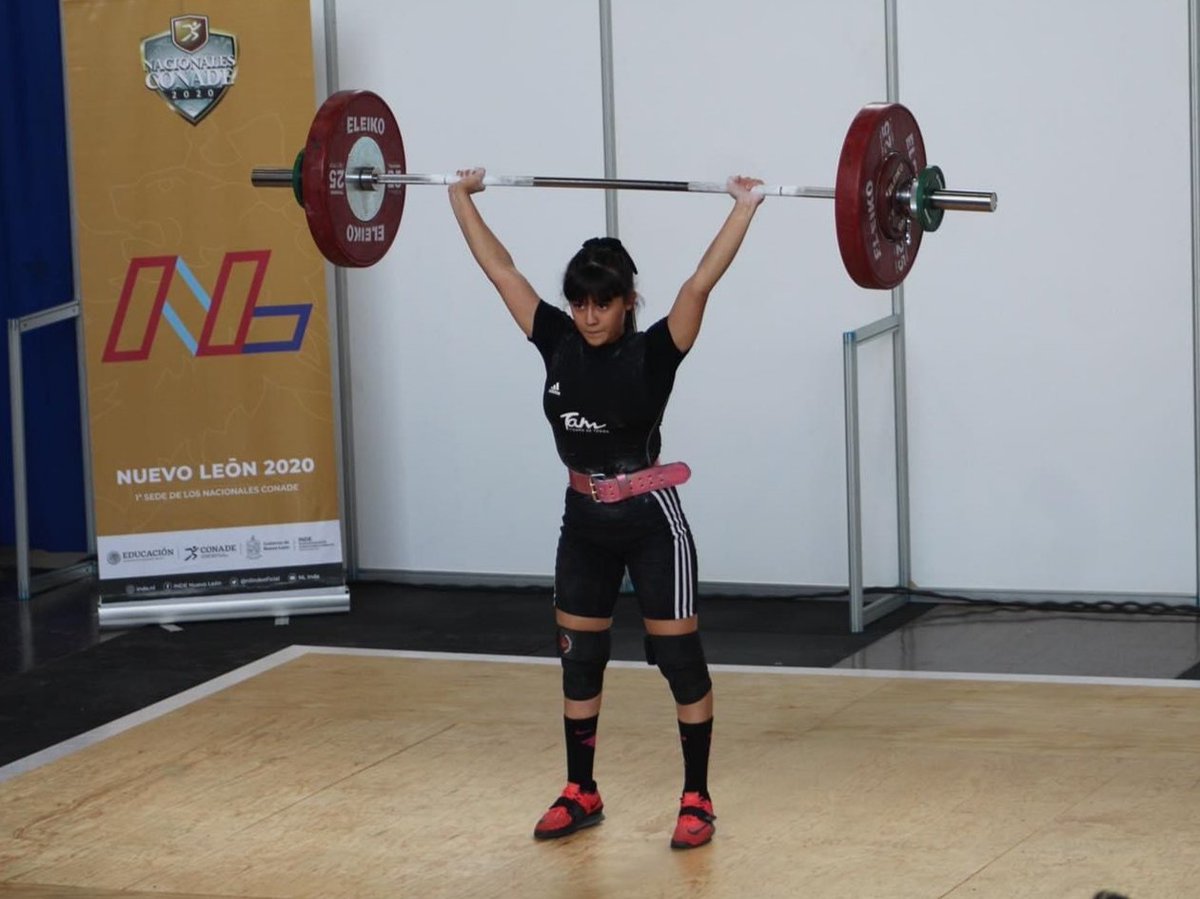 Cassandra Michell Vélez Arriaga se adjudicó hoy 3 medallas de plata en levantamiento de pesas durante los #NacionalesCONADE2021, en las modalidades envión, arranque y total. ¡Muchas felicidades, eres un #OrgulloTamaulipeco.