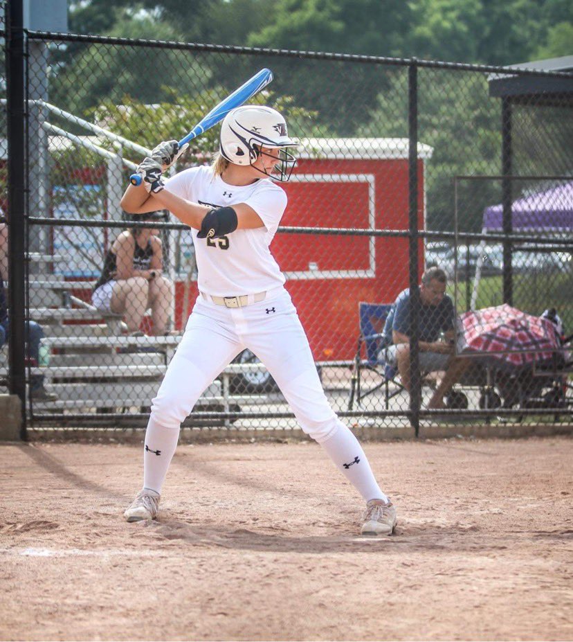 Turtle12209657's tweet photo. Kennedi Clark had a good showing in Scenic City this weekend battling.400 against some great pitching #unasoftball https://t.co/B8RAKIpvR8
