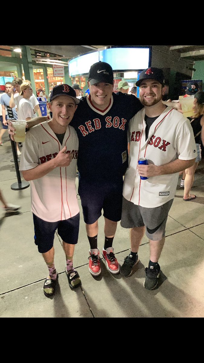 mattnewton27's tweet image. The 🐐 himself @Steve_Perrault #SuckOne