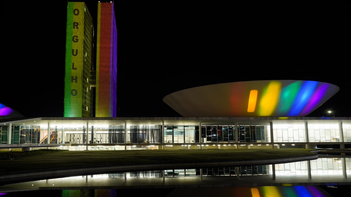 Congresso Nacional ganha cores do arco-íris 🌈 🏳️‍🌈 glo.bo/3w3cObY 

#G1 #Pride #OrgulhoLGBTQIA