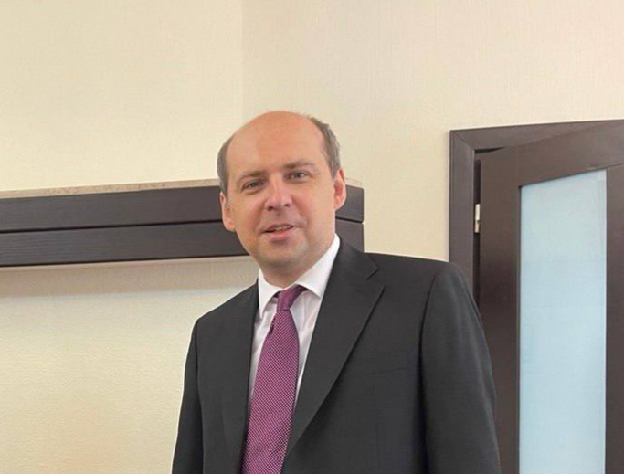 NilofarSamani's tweet photo. There is no direct threat to Russia from the Taliban activities in Afghanistan, Dmitry Zhirnov  Russian ambassador in Kabul said.
According to the diplomat, Taliban militants are not strong enough to seize Kabul and other major provincial capitals in the country. https://t.co/6r9ANbDpxX