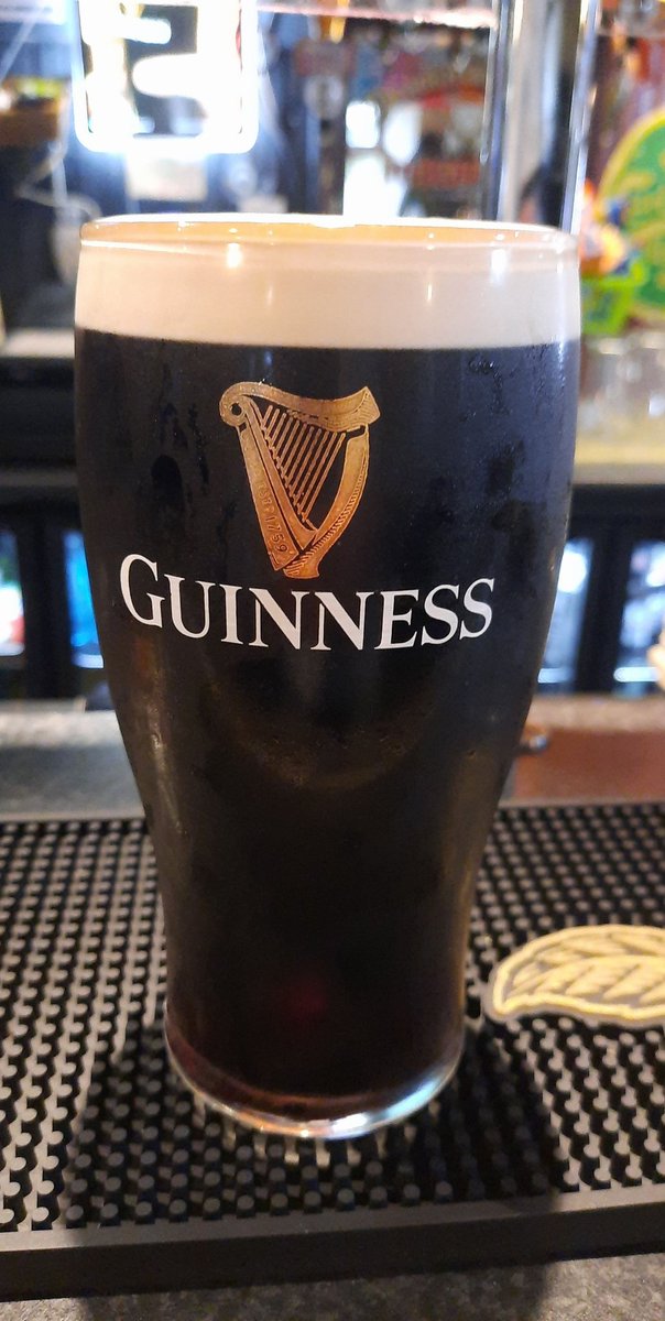 Lovely Pints tweet media