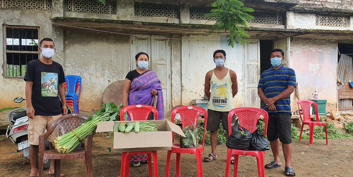 KInaochaDevi's tweet photo. Routine visit at Ngariyan Isolation centre and provided vegetables for inmates and Volunteers. Red salute to the Volunteers for your services for the society.
#SevenyearsofSeba
#BJP4Manipur https://t.co/JEREBUMIT9