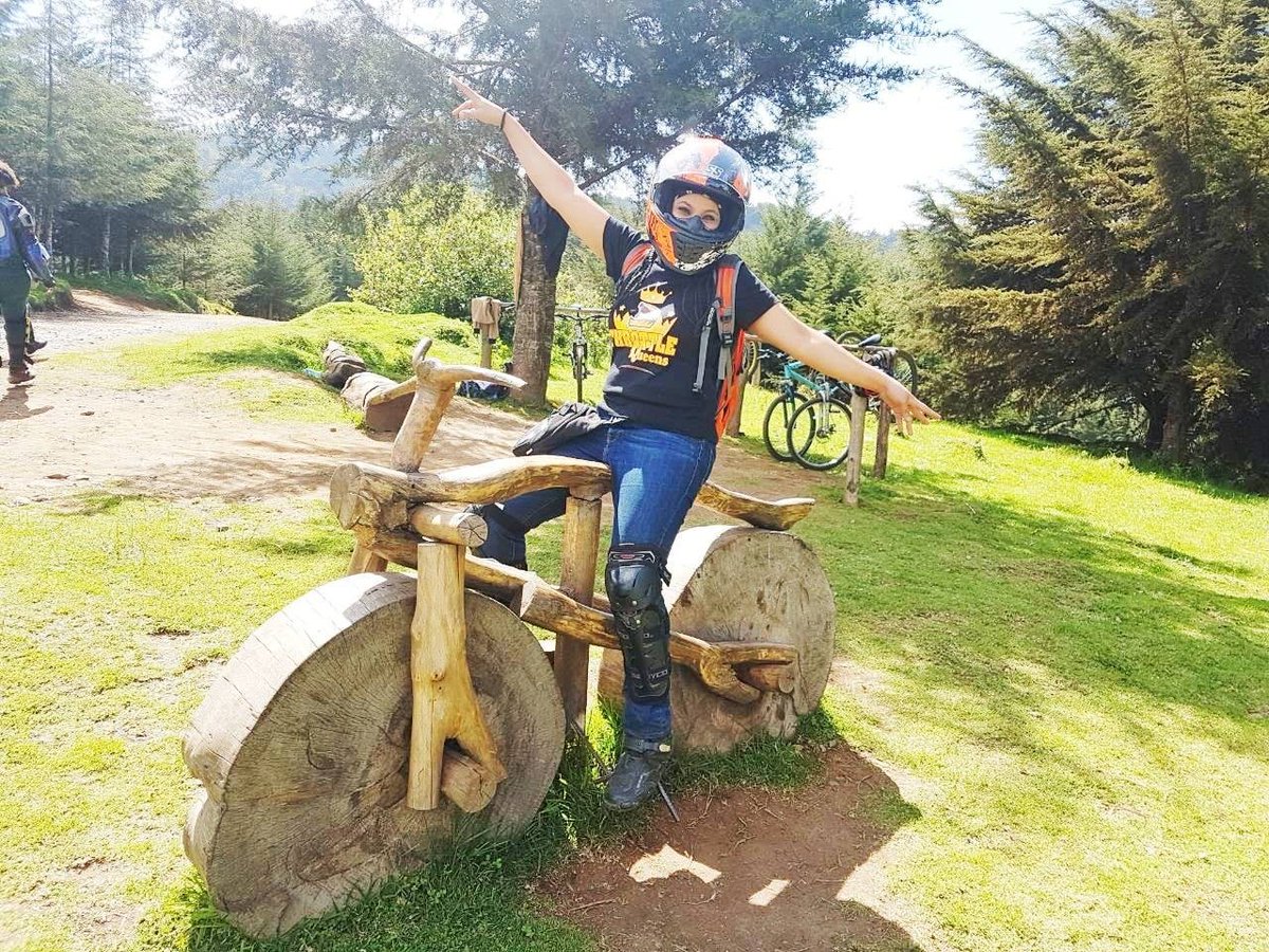 throttle_queens's tweet photo. Why We Ride...

1. Passion

Anything that gets your blood racing is probably worth doing. For many of us riding a motorcycle is not a hobby or need, it’s Passion. All we want in life is to travel to every corner of the world on our motorcycles. https://t.co/aaURYrBWBj