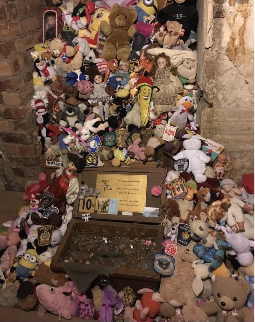 Still can’t stop thinking about Annie’s missing doll from the Ectoplasmic Edinburgh episode… #bringbackthedoll  #anniesdoll #marykingclose #Edinburgh #hauntededinburgh