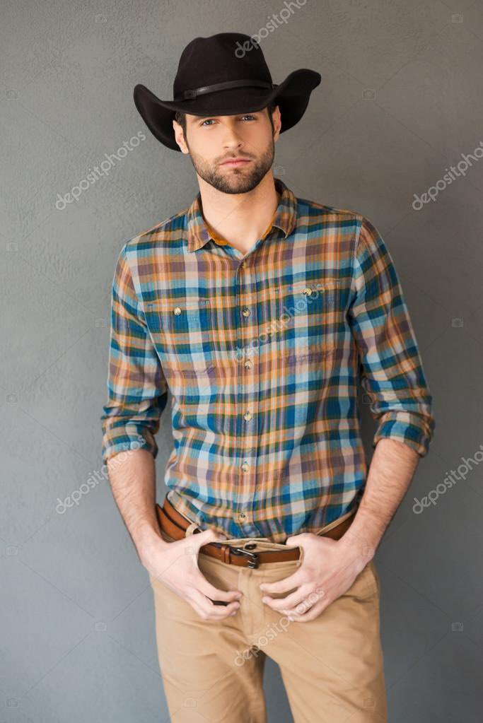 leo_jimm's tweet photo. me, usually: im not a huge country music fan

me when luke bryan comes on: https://t.co/CxxWNyQL8J