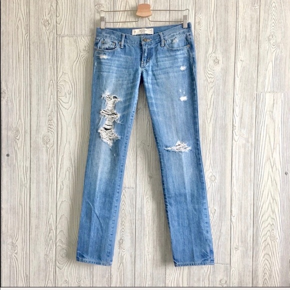ShopBeanz's tweet photo. So good I had to share! Check out all the items I'm loving on @Poshmarkapp #poshmark #fashion #style #shopmycloset #abercrombiefitch #aritzia: https://t.co/V48xNqBisa https://t.co/PERdlzOxrQ