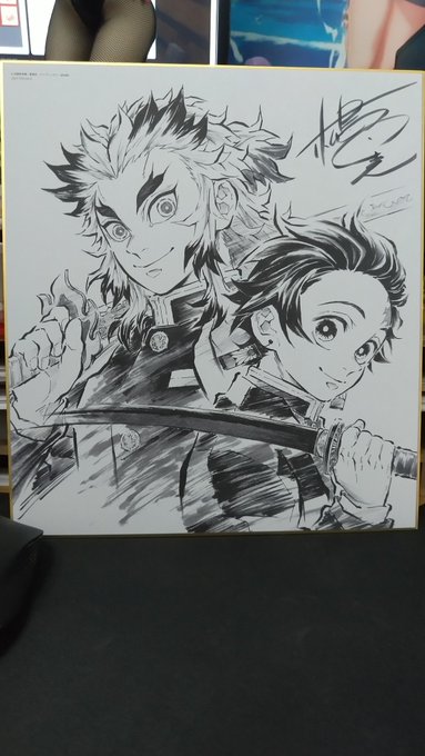 やまさか色紙付いてくるとは、これめちゃでかい 