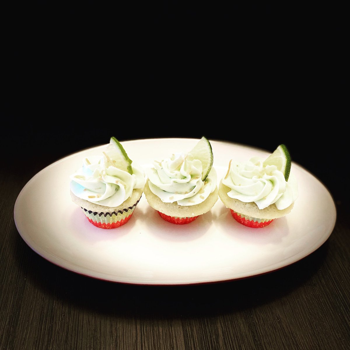 TakeitCakes's tweet photo. Coconut Lime cupcakes for our first family dinner in 8 mths! 
I love baking and have missed baking for my family so much. I hope this is just the first of many more to come ❤️
#coconutlime #minicupcakes #famjam #familyiseverything #yyccupcakes #yycbaker #momwholovestobake https://t.co/w2f99CBOSX