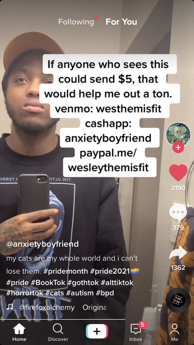 honeyyghost's tweet image. hey y’all i really don’t have any money right now so i can’t help them out but if you can, pls donate !!