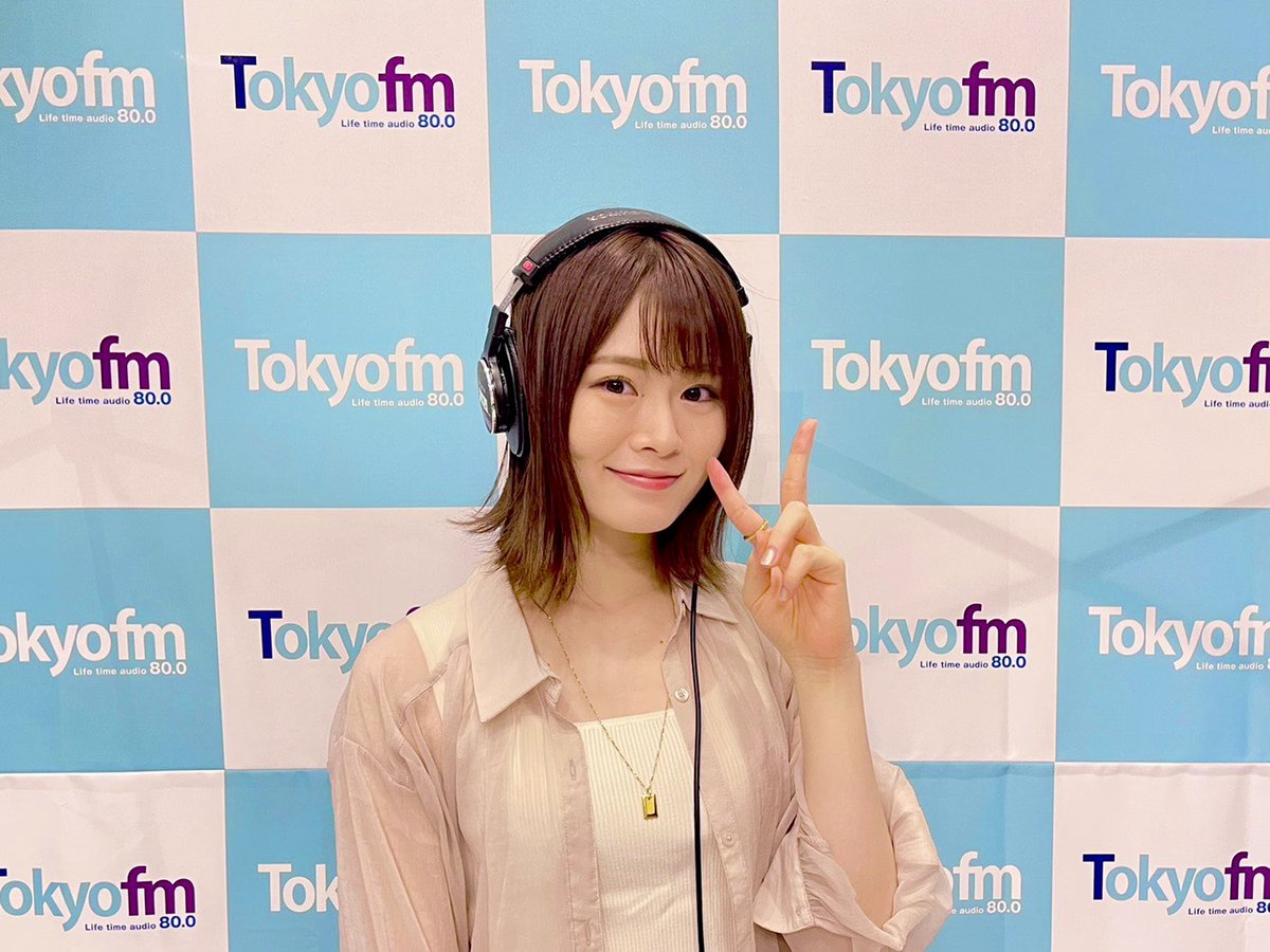 乃木坂46 X 山崎怜奈 Hotワード 乃木坂46 X 山崎怜奈 Hotワード