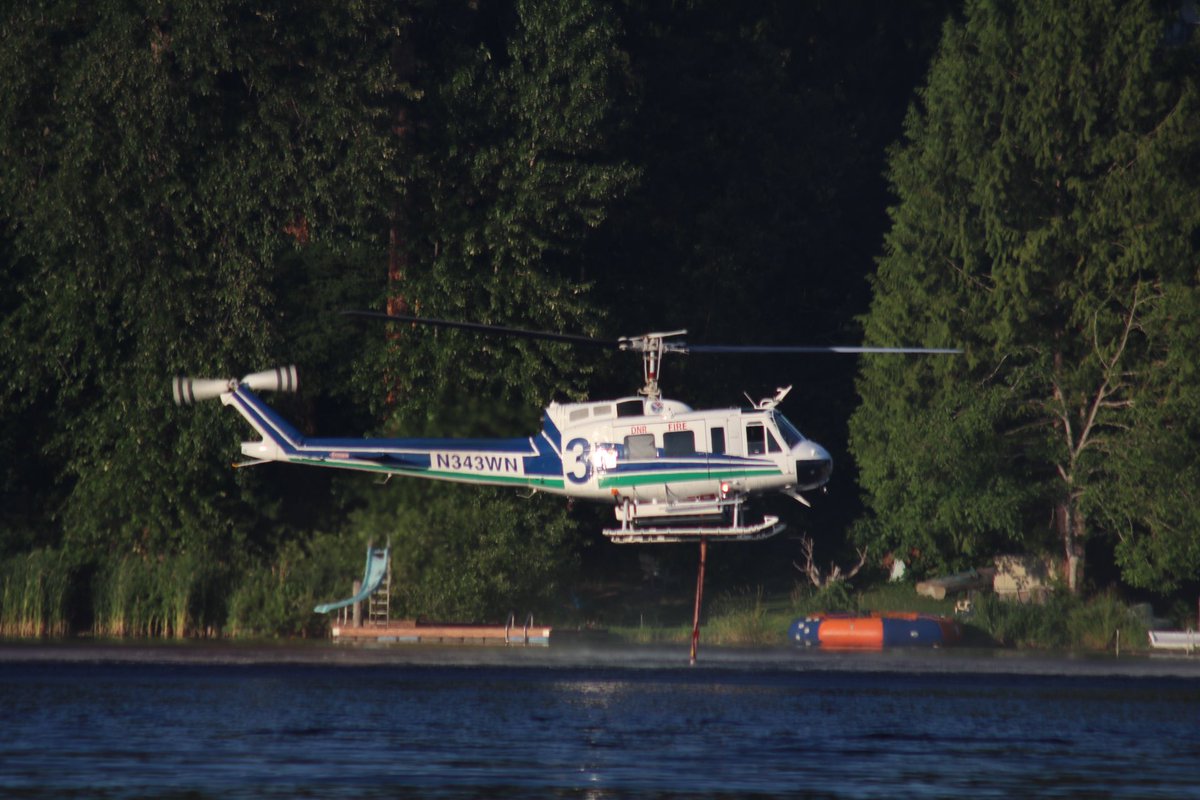 originaljimbo's tweet photo. @waEMD @EastsideFire @wastatepatrol @SouthSoundNews https://t.co/KU7Vg1JlKy
