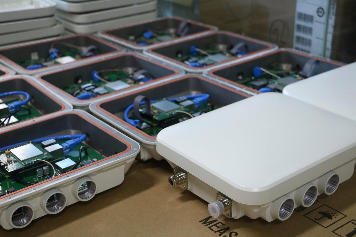JasonRenCOTX's tweet photo. Meet the Cotx networks X3 outdoor Wireless IoT Gateway
#cotxnetworks #iot #iotgateway #iotprovider https://t.co/LPssaE3Jsb