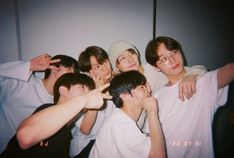 keiys_u's tweet photo. I miss my HEXA-SQUAD😭❤️. Youngbin, Taeyong, Jongseong, Nicholas, Hanbin, and Jaeho✨. I want to see them together again and have a HEXA-SQUAD picture 🤧🤍. I know I'm not the only one who miss them🥺🧡. I love you my HEXA-SQUAD 😍🥰. https://t.co/7qtkbY5Rnc