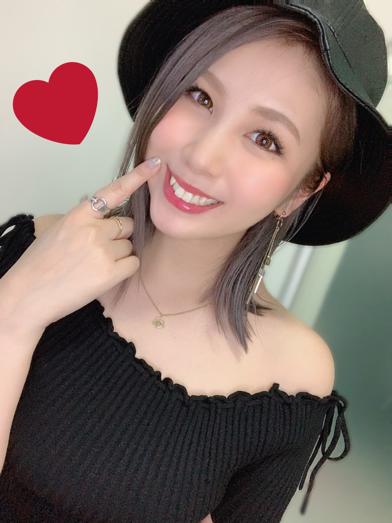 最近可愛いって言われた写メを貼り付けてくすたいる Twitter Search Twitter
