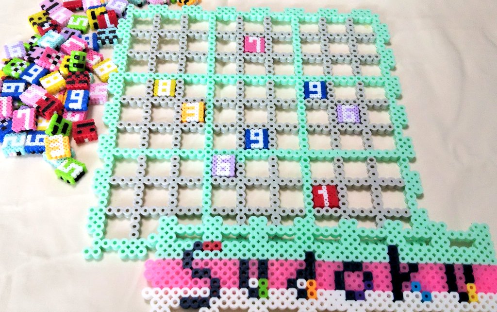 めいこ ボードゲームを手作りしてみました 手作りボドゲ アイロンビーズ 第57弾丸 数独 みなさんご存知ナンプレ 数字を縦横 それぞれのブロックにかぶらず並べるゲーム イロトリドリというカラフルで可愛い小鳥のナンプレが可愛すぎて 鳥の形は無理 めいこ ボードゲームを手作りしてみました 手作りボドゲ アイロンビーズ 第57弾丸 数独 みなさんご存知ナンプレ 数字を縦横 それぞれのブロックにかぶらず並べるゲーム イロトリドリというカラフルで可愛い小鳥のナンプレが可愛すぎて 鳥の形は無理