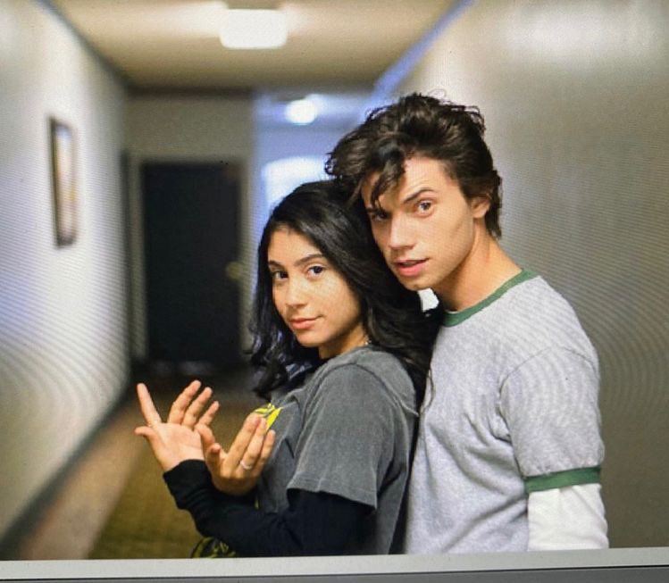 the best couple in love victor ✋🏼✋🏼✋🏼✋🏼✋🏼✋🏼