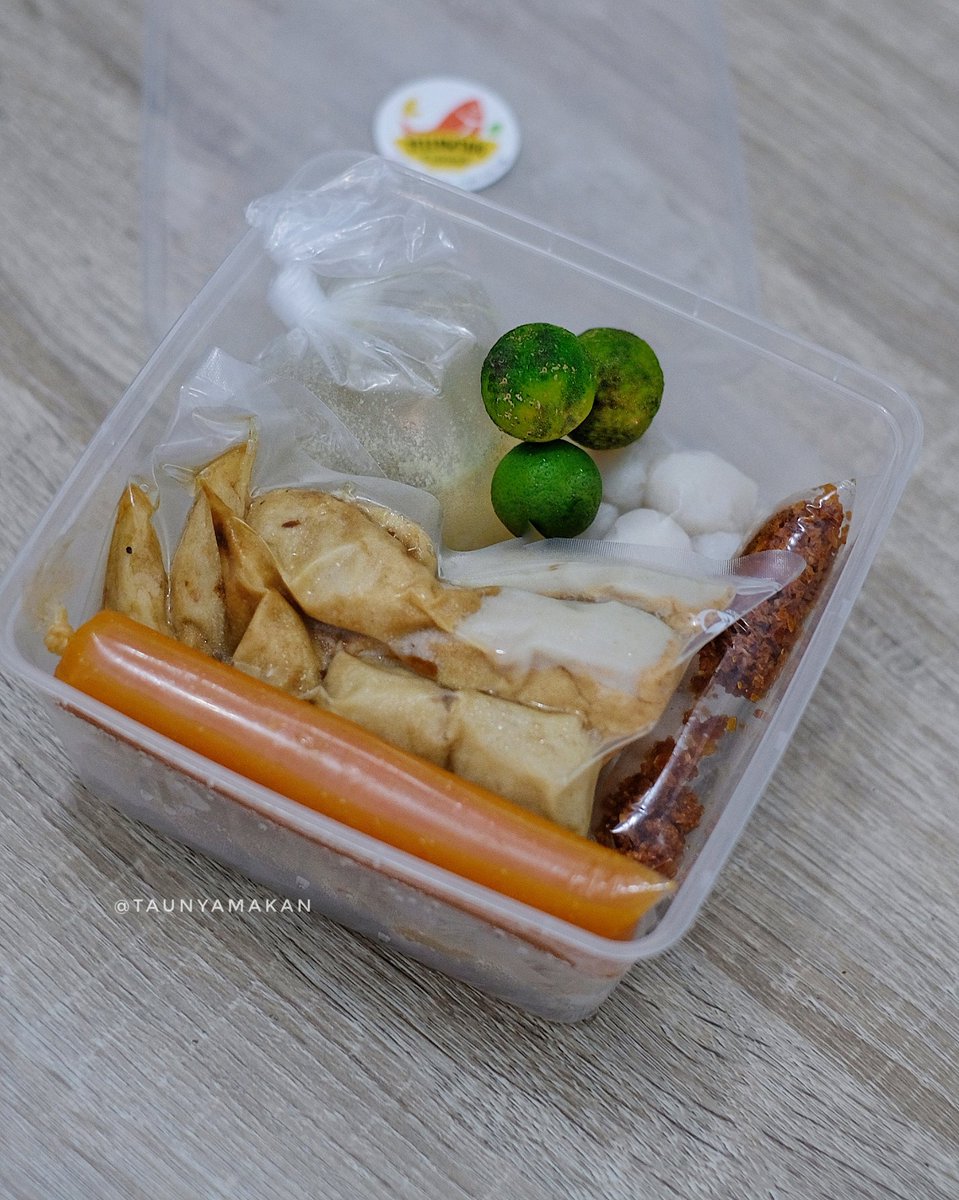 culinarypurple's tweet photo. ASLI Rekomend banget menu² Bakso Olahan Homemade ini..cucok buat all fams...
.
BAKSO IKAN HOMEMADE
Instagram @yellowtail.fishball
📞/Whatsapp 0813-10557298
.
#TaunyaMakan #CPurple https://t.co/aFfynfJCKO