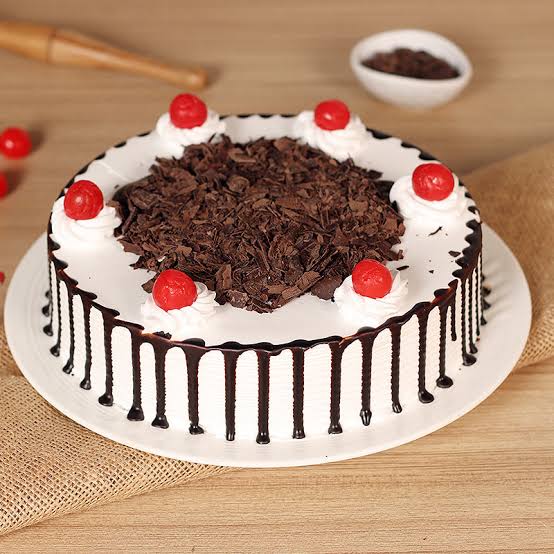 1 Pound Black Forest Cake Black Forest Chocolate Cake Black Forest Choco Cake ब ल क फ र स ट क क Blossoms Bhopal Id 14456971373