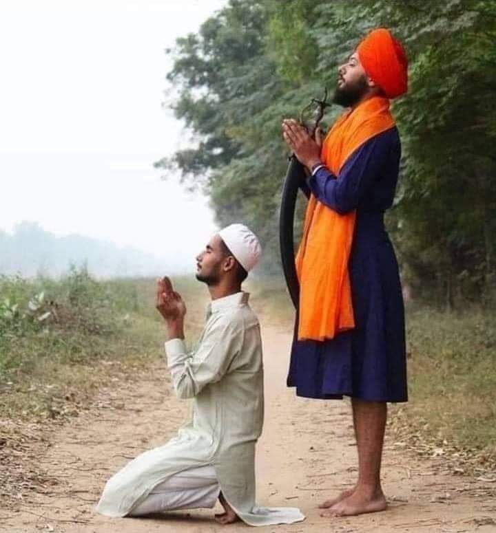Mrs_Tyagiji's tweet photo. मिले सुर मेरा तुम्हारा, 
तो ससुर बनूं मैं तुम्हारा...✍🤔 https://t.co/q3qWhhhZCC