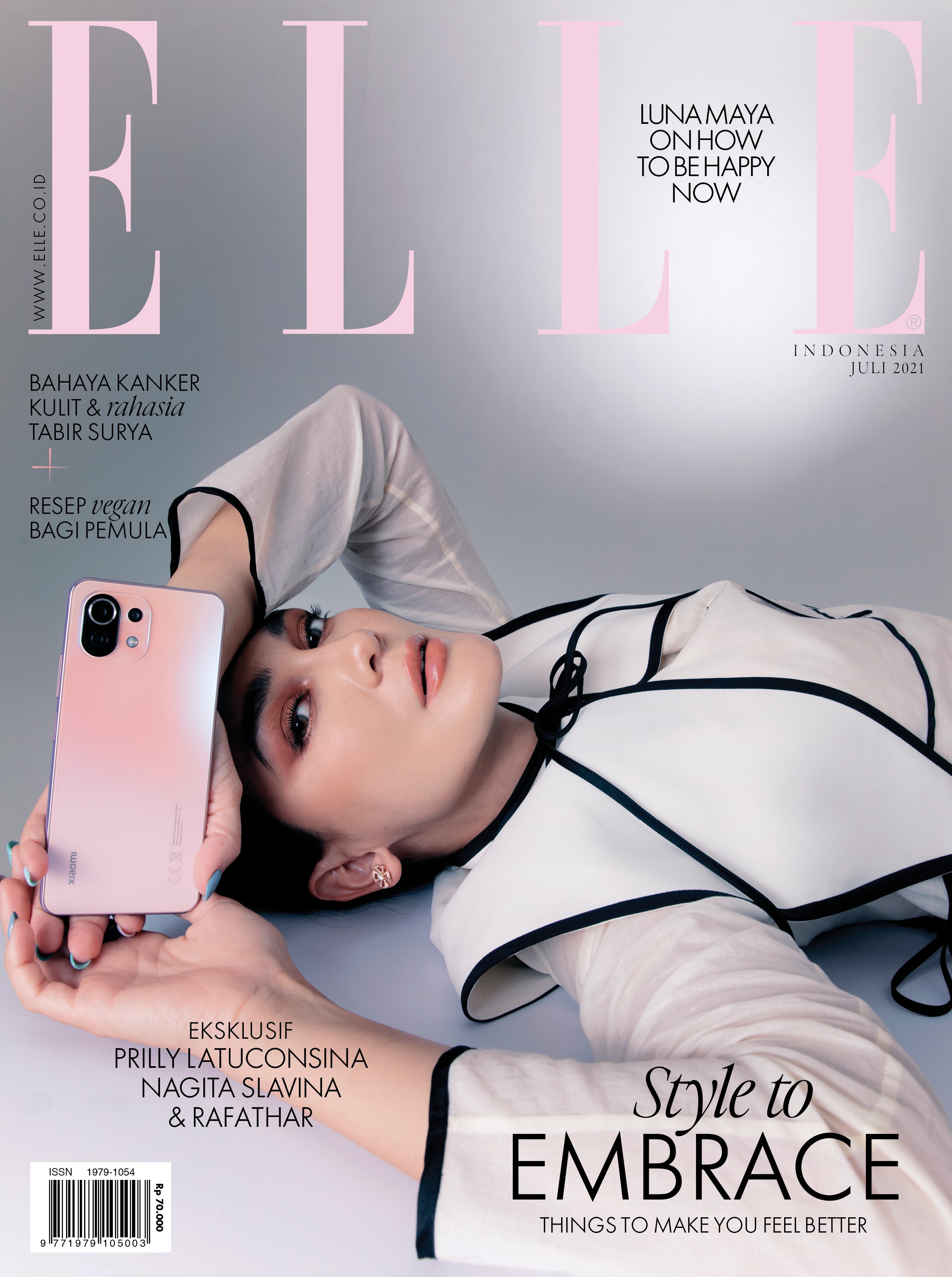 Xiaomi Indonesia on X: #Mi11Lite is featured in this month's Elle  Magazine. Thank you Luna Maya for accompanying us at the cover. Stylish,  amazingly light and has great features, Mi 11 Lite