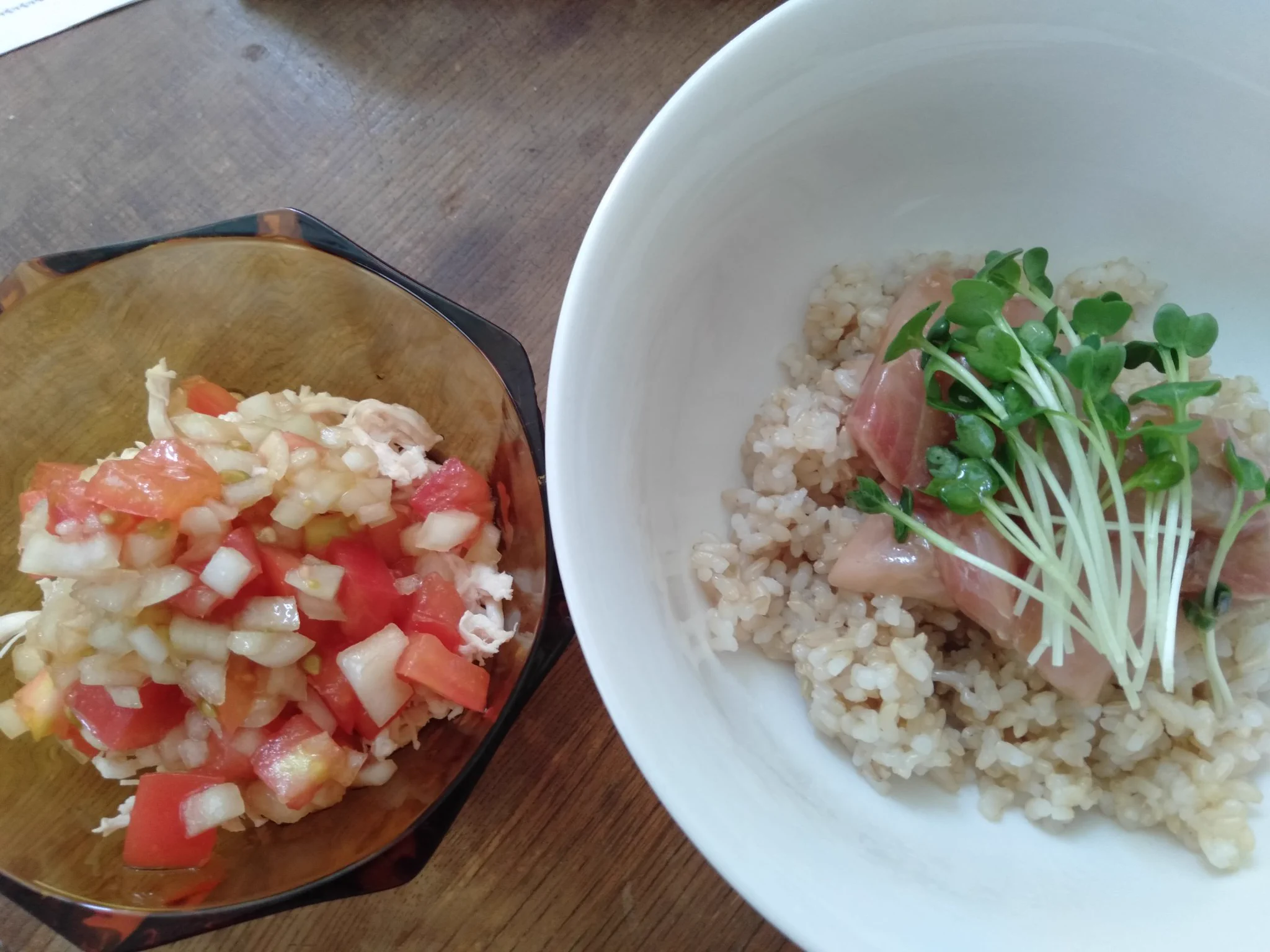 すんごい食べたくなって、鶏ささみにチョイスしました😊満足ー素麺にもかけて夜は食べようかなー。カンパチは3切れ180円だった😋  