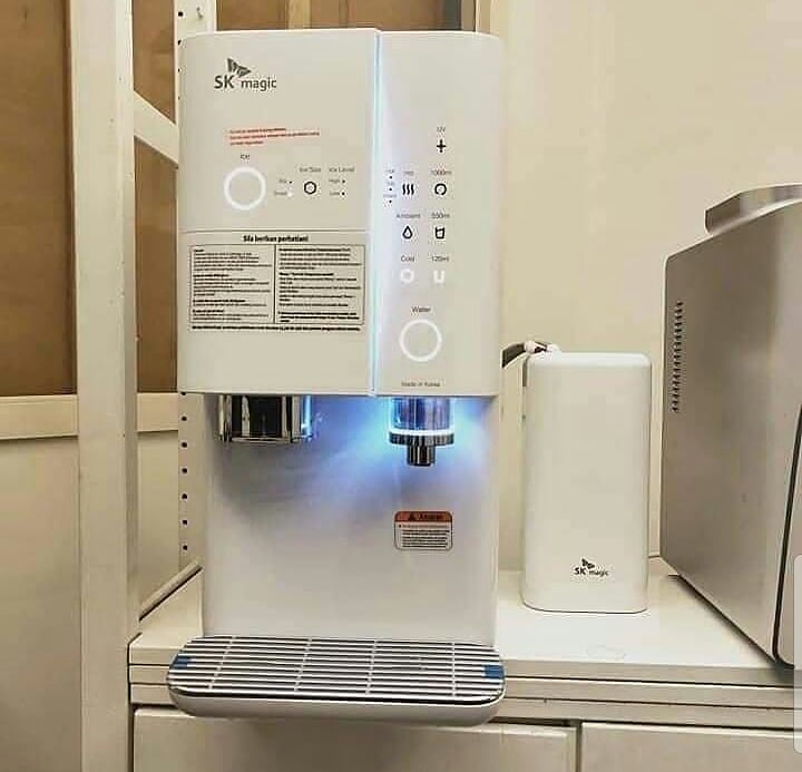 JiksooAzwan's tweet photo. Penapis air berais no. 1 dimalaysia pilihan ramai rakyat malaysia..anda bila lagi nak pasang woww servis percuma sampai 5 tahun 😍
Jom  dapatkan 𝐉𝐈𝐊𝐒𝐎�� Rich  SEKARANG👇🏻
☎️https://t.co/hb7prcLvX1 https://t.co/6rtY8TdxFd