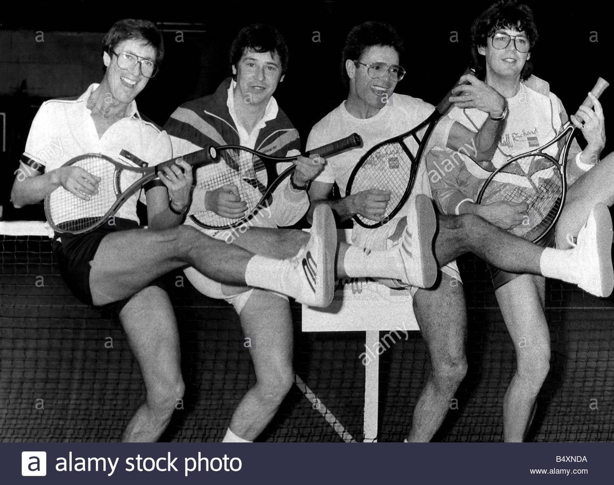 Wimbledon is under way! Four jolly keen tennis players who made it to The All-England Club....all right......as spectators! As compensation we'll make sure they all get a look in musically on this morning's breakfast show <a href="/DownforceRadio/">Downforce Radio 🧡</a>