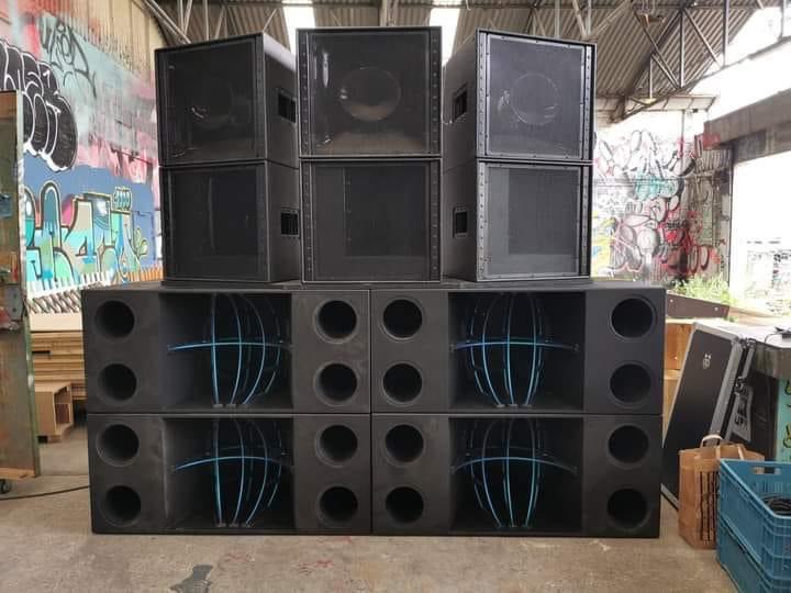 Guidoush's tweet image. Enfin un stack complet  😍😍
4 C21
3 b1-15 nexo
3 m8 nexo
3200w par sub 🔊🔊🔊 
vous allez vous regaler les copains #connectik