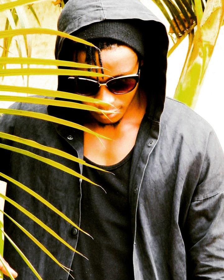 iam_Bossking's tweet photo. #afroganda https://t.co/PihkJ8PCEI