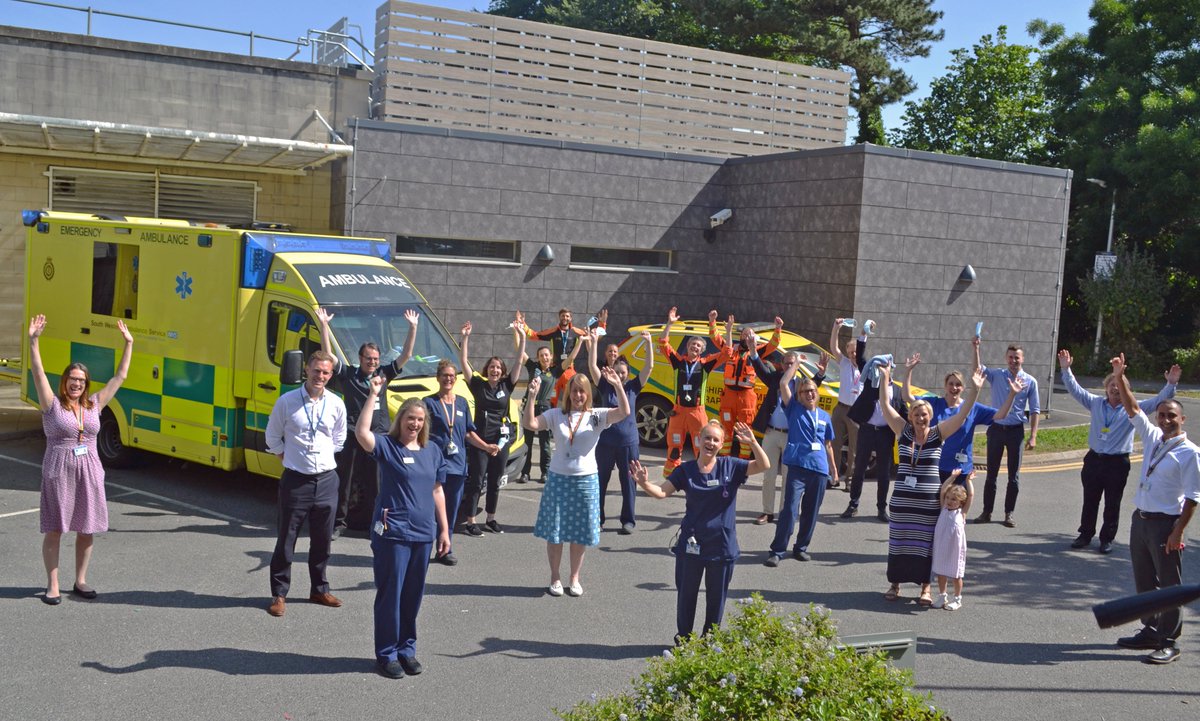 RUH Bath Careers (@ruh_careers) on Twitter photo Join this fantastic team <a href="/RUHBath/">RUH Bath 🏥</a> - we're hiring Staff #Nurses for our Emergency Department <a href="/ed_bath/">Emergency Department, Bath</a>
Develop your clinical skills & make a difference to patients 💙
⭐️Full & Part time hours
⭐️Orientation & education programme
⭐️Apply by 11 July 👉 bit.ly/2SeHGs6 Join this fantastic team <a href="/RUHBath/">RUH Bath 🏥</a> - we're hiring Staff #Nurses for our Emergency Department <a href="/ed_bath/">Emergency Department, Bath</a>
Develop your clinical skills & make a difference to patients 💙
⭐️Full & Part time hours
⭐️Orientation & education programme
⭐️Apply by 11 July 👉 bit.ly/2SeHGs6