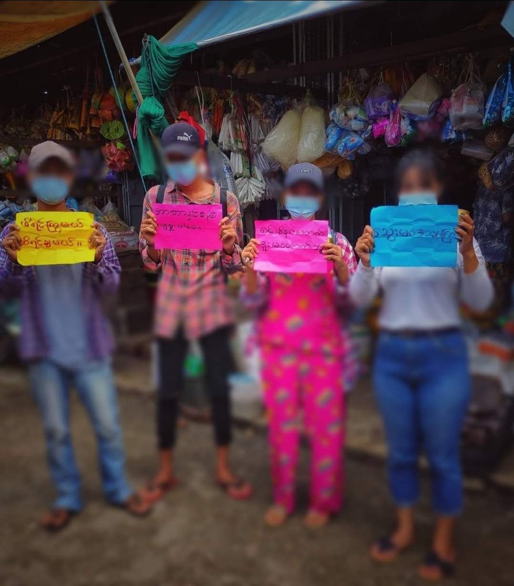 swal_lay's tweet photo. Pro democracy young people in Shwepyithar Township distributed anti military articles,Molotov leaflets at the market and YBS bus. 
#DreadfulCovidAmidMilitaryCoup 
#June29Coup 
#WhatsHappeningInMyanmar https://t.co/q1rxPr1bqO