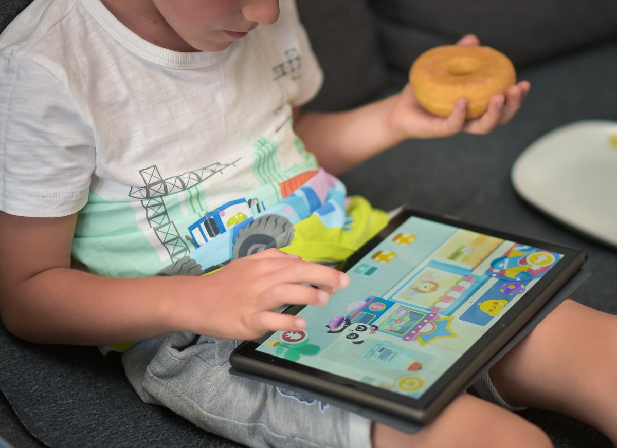 SpainBlackview's tweet photo. La #Blackview #Tab10 está en venta flash.
Hazte con una para regalar a tu hijo este increíble compañero de estudio y juego.
Visita la tienda para ver más detalles https://t.co/c9sRobAaFJ https://t.co/iAwrEGBGCm