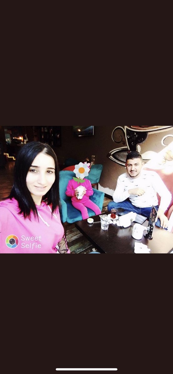 kemranium's tweet photo. #elmalıdacası
Bu işlerin duayla bedduayla çözüleceğini sananlar var hala.
Biz Halk olarak Adalet istiyoruz ve en ağır cezayı almalarını da sağlayacağız İnşallah. Süratsız şeref yoksunları. Midem bulandı nur, meymenet yok tipinizde... https://t.co/xeANSVuXUR
