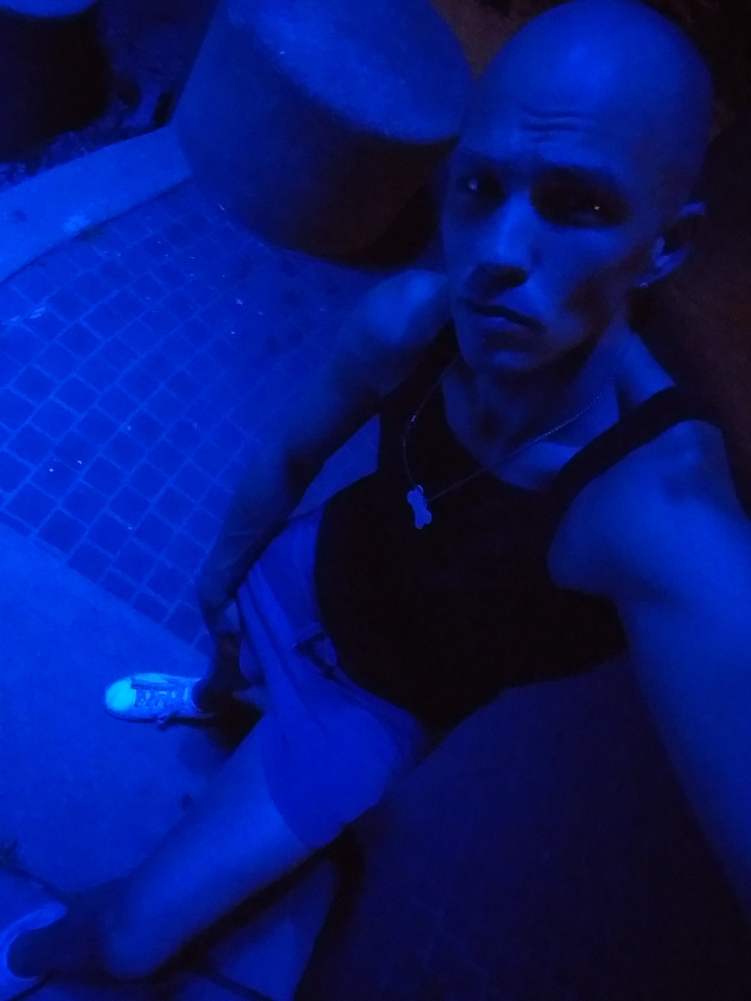 1 pic. The city at night is so pretty.
#gaysoftwitter #gay #gaypride #gayboi #baldandproud #gaymen #gaypup