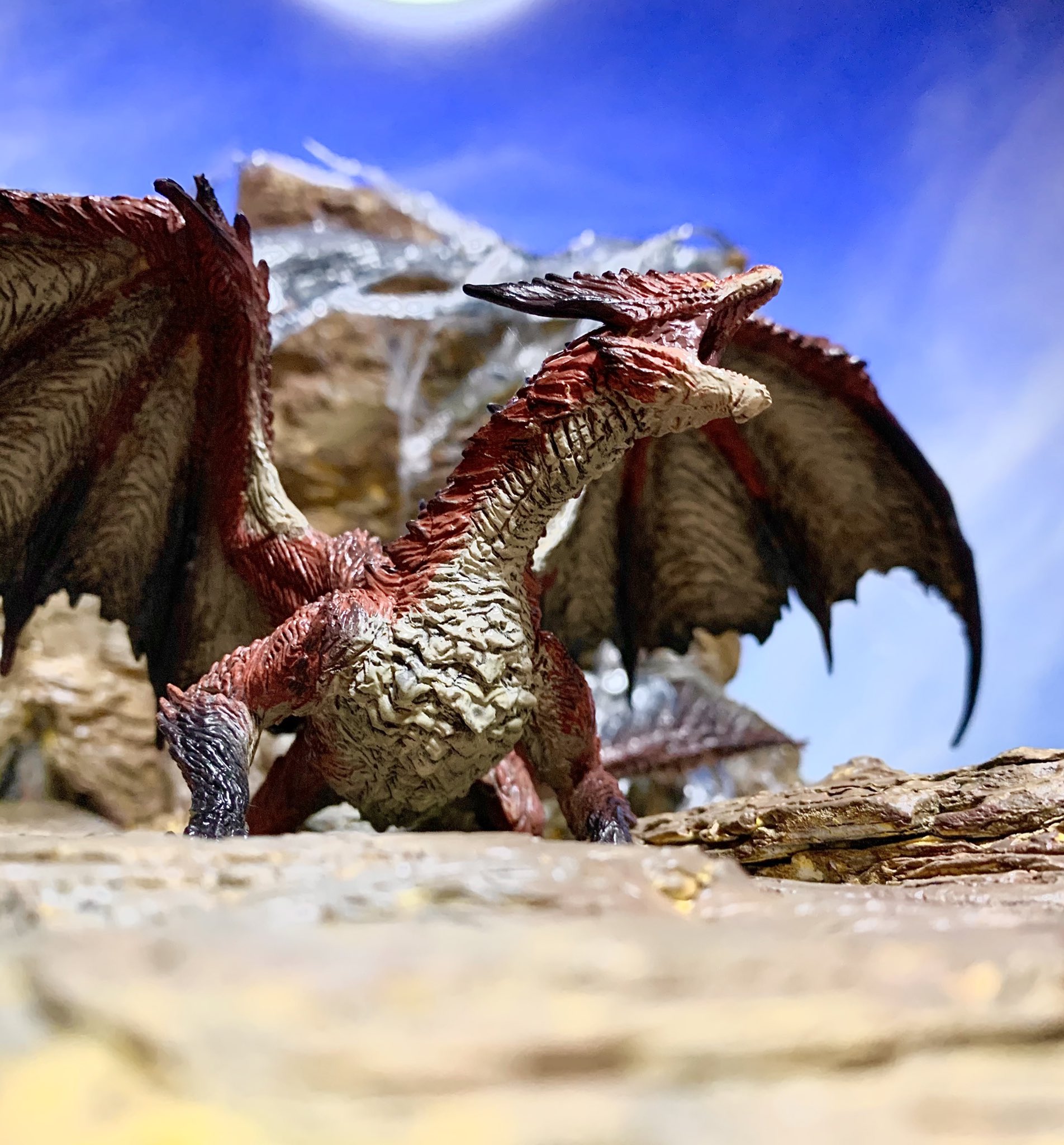 モンハン　アルバトリオン　ムフェトジーヴァ　フィギュア Amazon.co.jp: モンハン アルバトリオン ムフェトジーヴァ