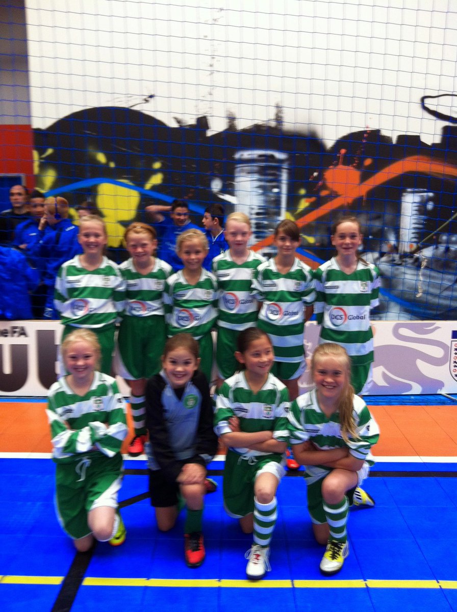 k3ysy72's tweet photo. Wow 8 years ago today these special girls became the first girls team at @writtleminors @writtleladiesfc @EssexCountyFA and the 1st Girls team in Essex to Win the Futsal Nationals Finals  hosted in Birmingham.......super proud moment in my coaching journey...No. 1 team in the UK https://t.co/oux4jnT3Jw