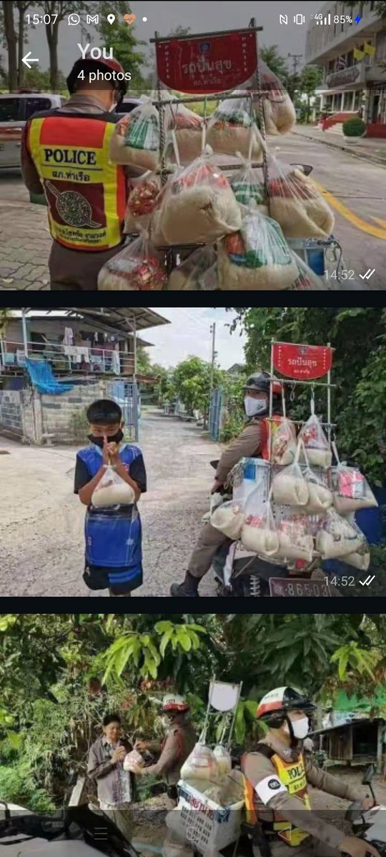 saroki19's tweet photo. #Thailand police doing their rounds to distribute food. It's good and good way to reach to the communities. If #malaysia can do the same, great. #benderaputih https://t.co/Euv06wZwWR