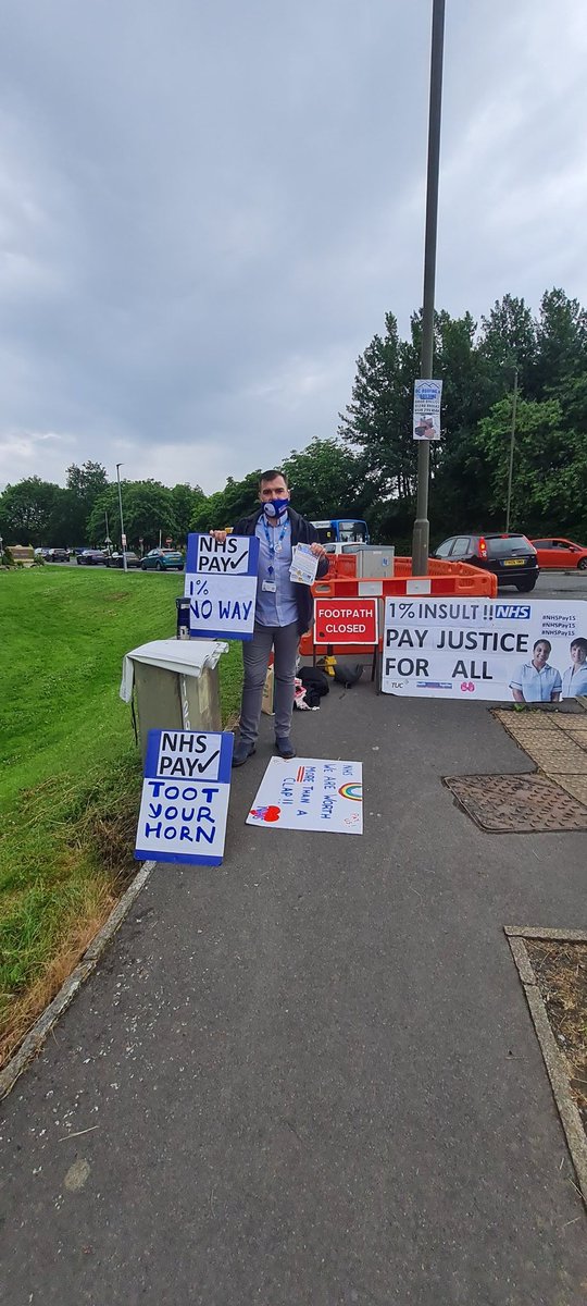 MattTacey's tweet photo. Leafleting CRH for the NHS Demo on July 3rd. Shentall Garden - 11am start! 

The demand: Pay Justice &amp; STOP privatisation of our @NHSuk !!

@ChesterfieldTuc @NoRacism_Chezza @ChesterfieldClp @chezzaswp @nurses_united #NHSPAY15 #stopprivatisation #nhspayrise https://t.co/qaR9cnlL7S
