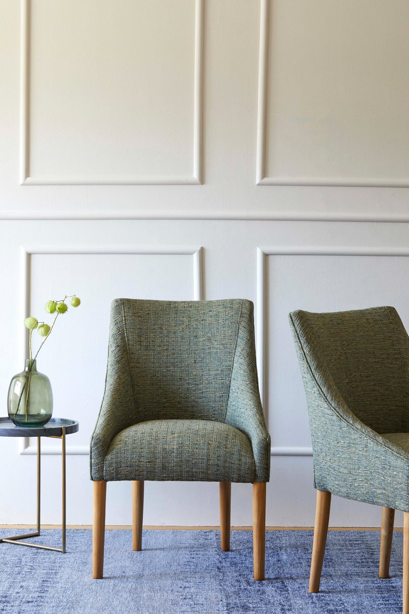Local is the new Loyal 👌!

Searching for the perfect furniture to spec for your project? At Woodbender we tick all the boxes.

Proudly South African, Sustainability Sourced Materials, Stylish, Durable Products and Exceptional Service - bit.ly/3dp5kcQ