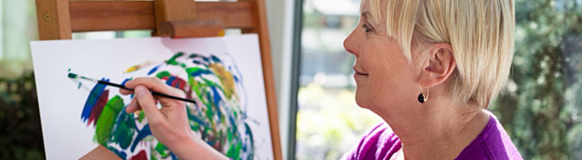 Researchers say that creative pursuits help to build connections in the brain to strengthen cognitive reserve, or brain resilience, and subsequently prevent memory loss zcu.io/58i8 #nationalchildrensartweek #art #brainhealth @BrainSET1