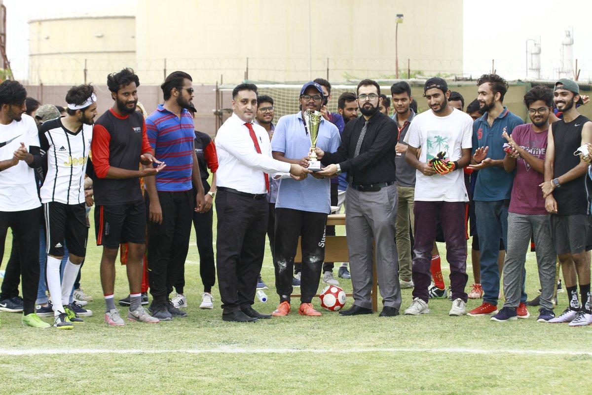 SHUPakistan's tweet photo. SHU Intra University Futsal -2021
A big Congratulations to all the players and winners of SHU Intra University Futsal -2021.
Thanks to all the participants for showing great strength, teamwork and determination!
#SHU #Futsal #SportSociety #StudentAffairs #LifeatSHU https://t.co/f6xbqzxAxn