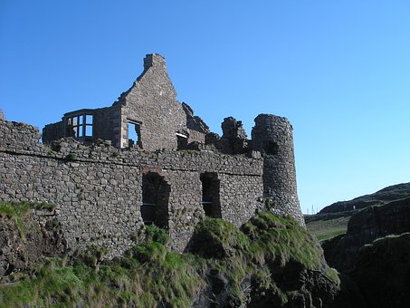 100daysout's tweet photo. 100 Days Out in Northern Ireland for great days out in 
#Antrim,#Armagh, #Derry, #Down, #Fermanagh, #Londonderry  and #Tyrone

https://t.co/ZxqtuT7ibU https://t.co/y7w43M2Lbe